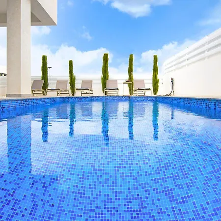 Amity Villa *
